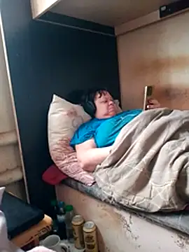 Snapshot of oksana72 chatting on 23, 2, 2026 oksana72 online show from 23, 2, 2026