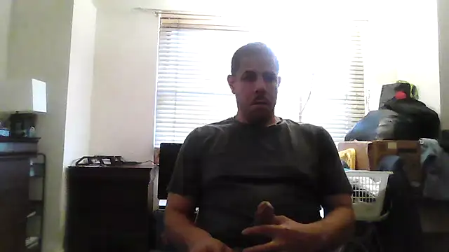 Snapshot of toosexy4myshirt chatting on 14, 7, 2026 toosexy4myshirt online show from 14, 7, 2026