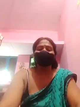 Snapshot of YAMUNA_033 chatting on 20, 6, 2026 YAMUNA 033 online show from 20, 6, 2026
