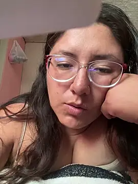 DirtyCerezita online show from 11, 6, 2026