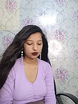Snapshot of Queen_Rosyy chatting on 23, 6, 2026 Queen Rosyy online show from 23, 6, 2026