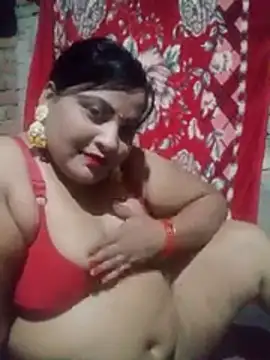 Hottie riya01 online show from 14, 6, 2026