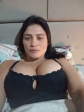 Snapshot of Milabri chatting on 14, 6, 2026 Milabri online show from 14, 6, 2026