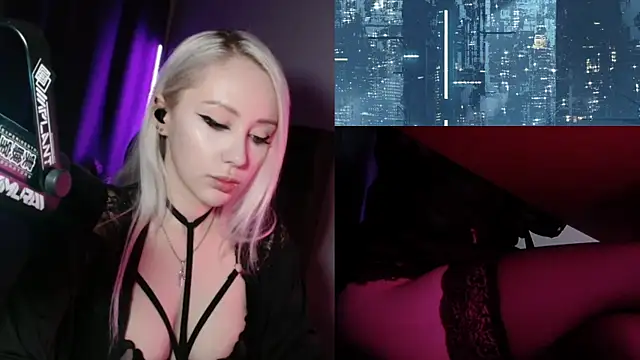 Snapshot of roxxyrowe chatting on 21, 7, 2026 roxxyrowe online show from 21, 7, 2026