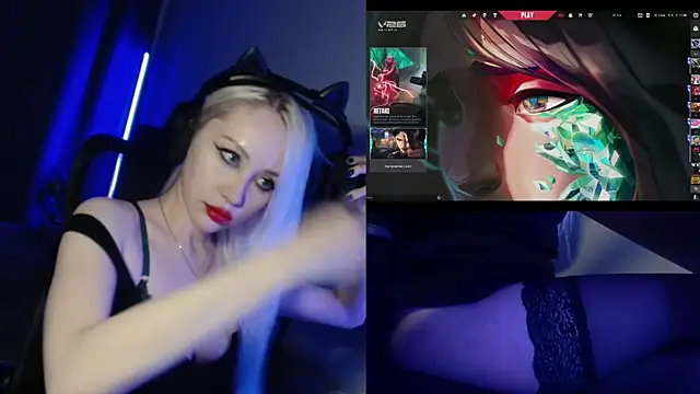 Snapshot of roxxyrowe chatting on 25, 7, 2026 roxxyrowe online show from 25, 7, 2026