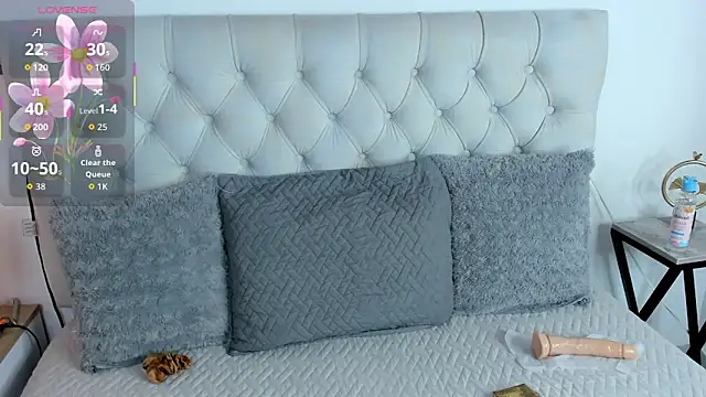 Snapshot of Valkiry_08 chatting on 21, 6, 2026 Valkiry 08 online show from 21, 6, 2026