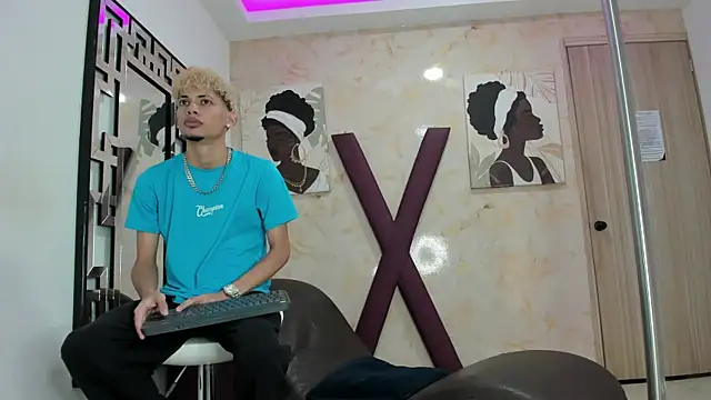 Hot skinny guys online show from 13, 7, 2026