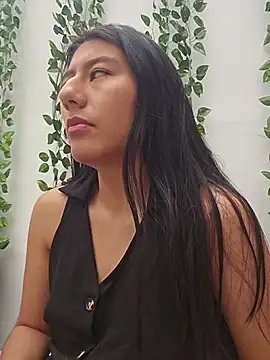 Carla Alvez online show from 25, 7, 2026