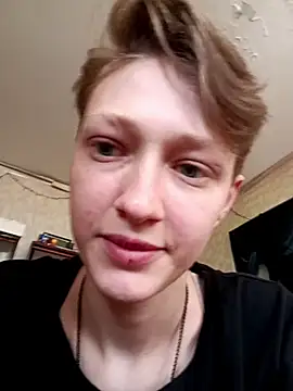 Snapshot of Luna-Desire chatting on 21, 6, 2026 Luna-Desire online show from 21, 6, 2026