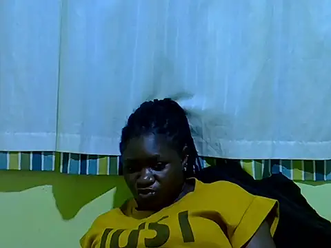 Snapshot of CURVY-CORAZZON chatting on 24, 6, 2026 CURVY-CORAZZON online show from 24, 6, 2026