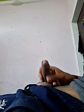 Snapshot of rajveer_7773 chatting on 11, 6, 2026 rajveer 7773 online show from 11, 6, 2026