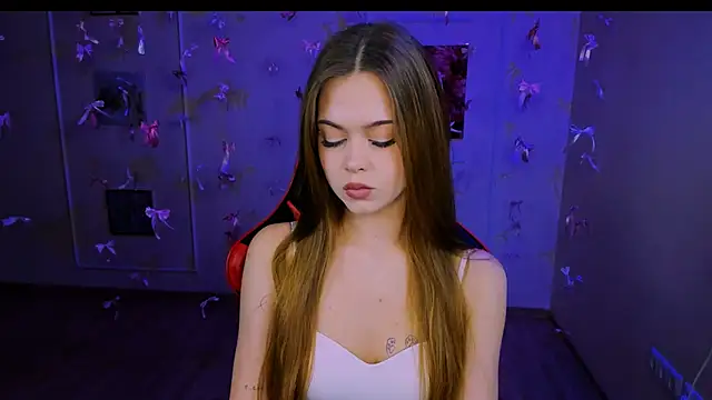 Snapshot of liora_wisp chatting on 17, 6, 2026 liora wisp online show from 17, 6, 2026