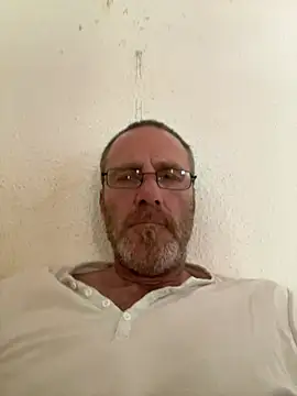 Snapshot of Greg0ri73 chatting on 5, 7, 2026 Greg0ri73 online show from 5, 7, 2026