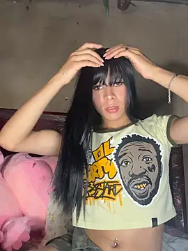 lady Tayron online show from 27, 6, 2026