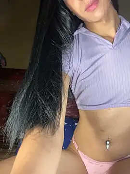 lady Tayron online show from 9, 7, 2026