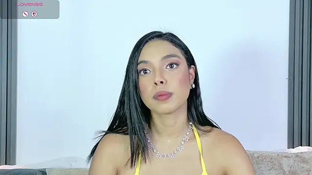 Snapshot of AteneaFit chatting on 25, 6, 2026 AteneaFit online show from 25, 6, 2026