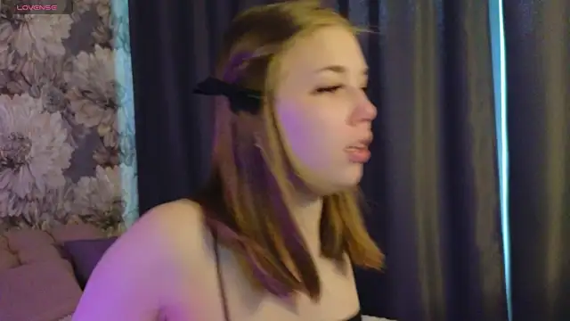 jenny7474 online show from 22, 6, 2026