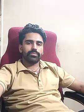 Snapshot of cuteboyaadi chatting on 29, 7, 2026 cuteboyaadi online show from 29, 7, 2026