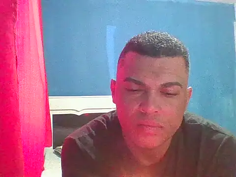 Snapshot of VitorBDote23cm chatting on 11, 6, 2026 VitorBDote23cm online show from 11, 6, 2026