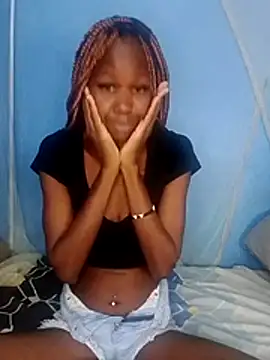 Snapshot of sweettracy13 chatting on 23, 6, 2026 sweettracy13 online show from 23, 6, 2026