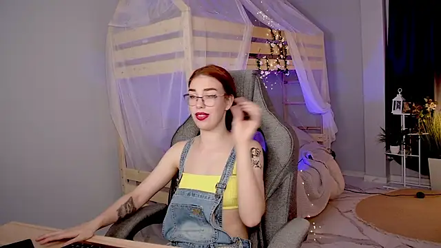 SeraphineDuskryn online show from 14, 7, 2026
