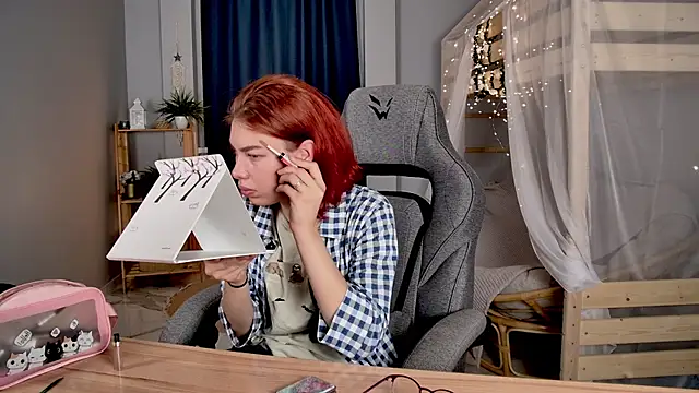 SeraphineDuskryn online show from 21, 7, 2026