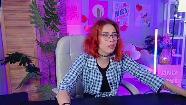 SeraphineDuskryn online show from 23, 7, 2026