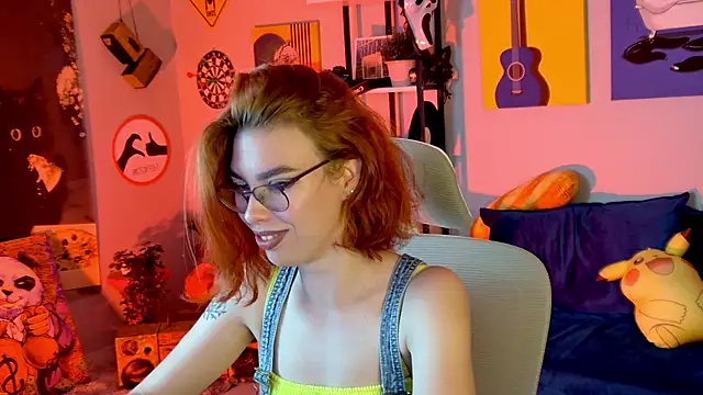 SeraphineDuskryn online show from 28, 7, 2026