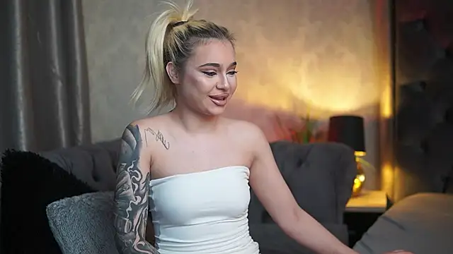 BiankaViper online show from 25, 7, 2026