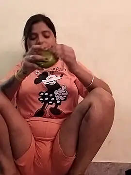 Snapshot of Missridhi chatting on 24, 6, 2026 Missridhi online show from 24, 6, 2026