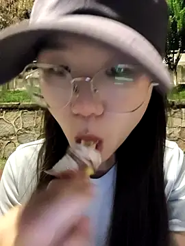 Snapshot of xiaomin666 chatting on 21, 7, 2026 xiaomin666 online show from 21, 7, 2026