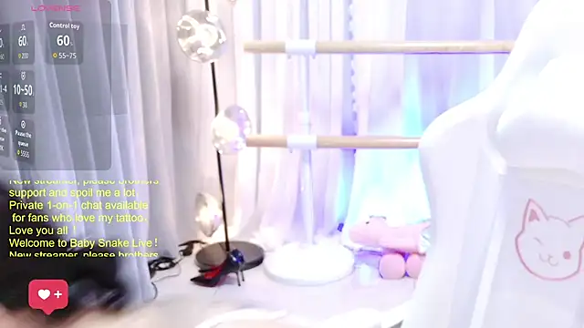 Snapshot of BabySnake chatting on 25, 6, 2026 BabySnake online show from 25, 6, 2026