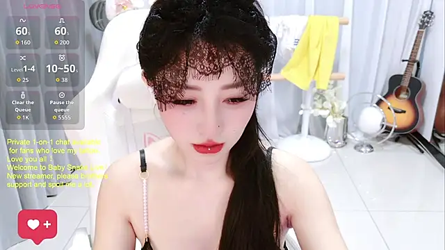 Snapshot of BabySnake chatting on 6, 7, 2026 BabySnake online show from 6, 7, 2026