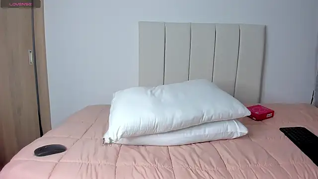 little caro online show from 8, 7, 2026
