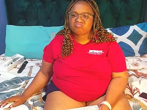 Snapshot of MISS_BLACKBERY chatting on 11, 6, 2026 MISS BLACKBERY online show from 11, 6, 2026
