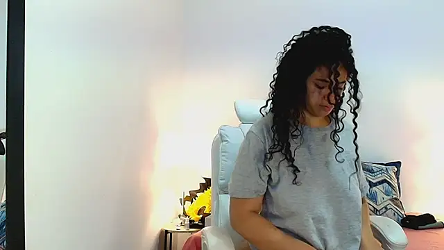 Isabella Sophia19 online show from 10, 7, 2026