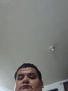 Snapshot of Caligula87 chatting on 4, 8, 2026 Caligula87 online show from 4, 8, 2026