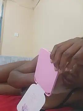 Snapshot of _Okut chatting on 7, 7, 2026 Okut online show from 7, 7, 2026