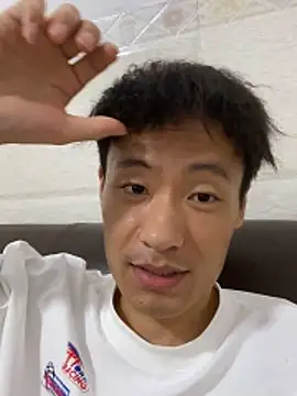 Snapshot of Mr_iphone11 chatting on 13, 6, 2026 Mr iphone11 online show from 13, 6, 2026