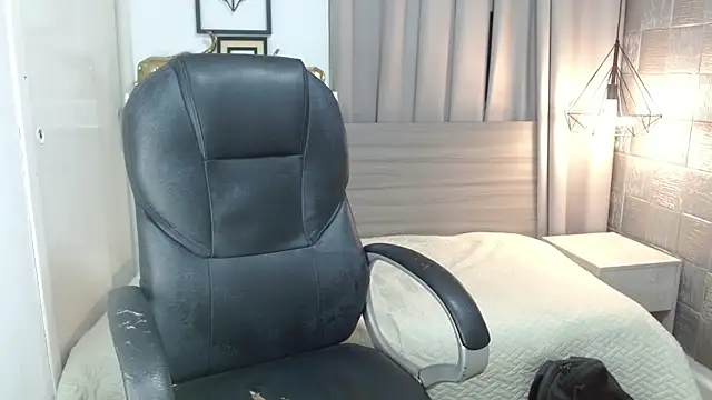 Snapshot of Billie_Jean chatting on 27, 7, 2026 Billie Jean online show from 27, 7, 2026