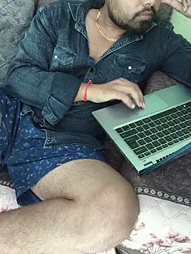 Snapshot of bhabi_lovers_88 chatting on 15, 6, 2026 bhabi lovers 88 online show from 15, 6, 2026