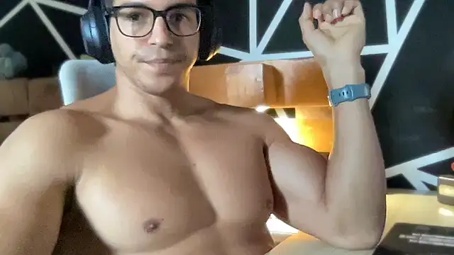 ChrisMattX online show from 21, 7, 2026