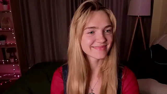 Snapshot of MarielRoloson chatting on 25, 6, 2026 MarielRoloson online show from 25, 6, 2026