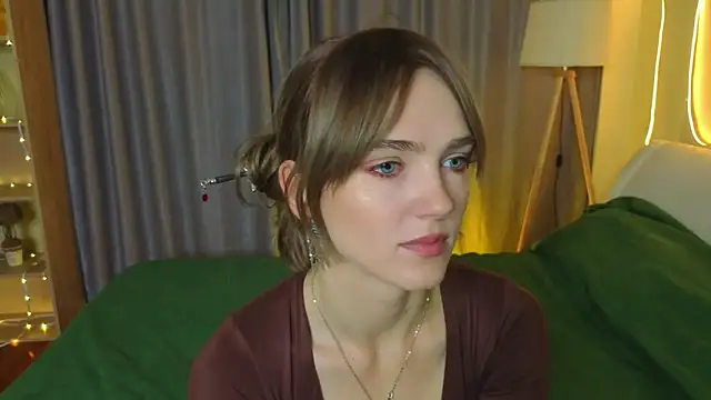 Snapshot of MarielRoloson chatting on 6, 7, 2026 MarielRoloson online show from 6, 7, 2026