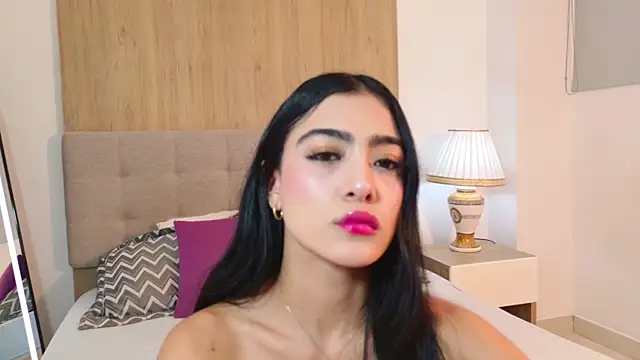 MaluCortes online show from 25, 6, 2026