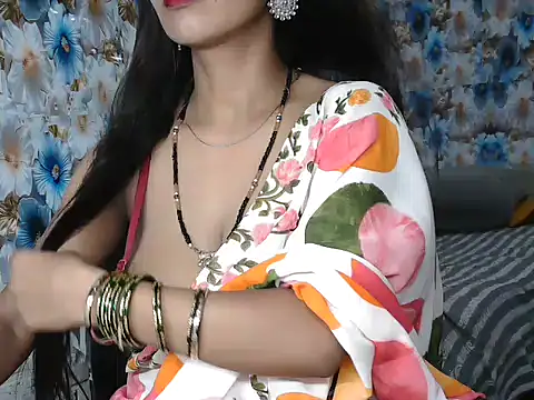 Snapshot of NottyMomo chatting on 27, 7, 2026 NottyMomo online show from 27, 7, 2026