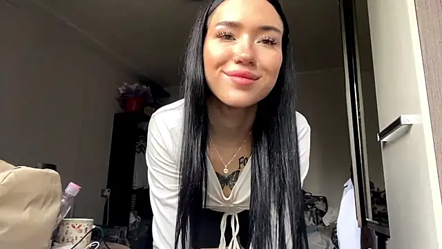 SixtaAmores online show from 15, 6, 2026