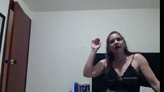 Snapshot of Milf_Maway chatting on 2, 7, 2026 Milf Maway online show from 2, 7, 2026