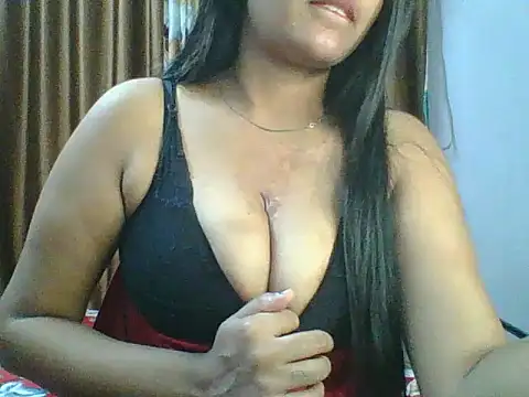 Snapshot of X_Charmi chatting on 15, 6, 2026 X Charmi online show from 15, 6, 2026