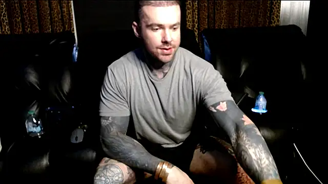 Snapshot of nathaniel_13 chatting on 19, 6, 2026 nathaniel 13 online show from 19, 6, 2026